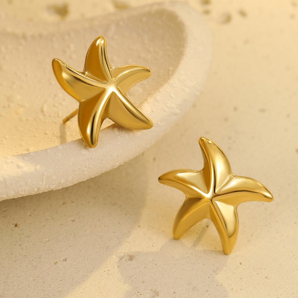 GEMCHIC Women's Minimalist Gold Starfish Stud Earrings 18K Plated Stainless Steel Ocean Beach Summer Jewelry