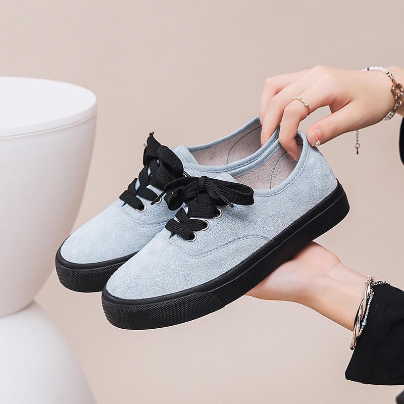 Dámské černé plátěné šněrovací nízké ležérní prodyšné skate boty