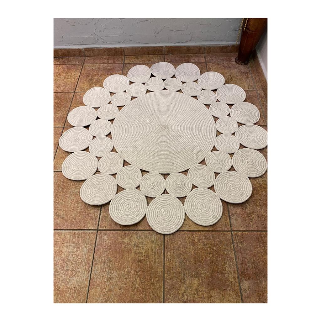 Carpet Wicker Jute Flower Patterned Kilim Carpet