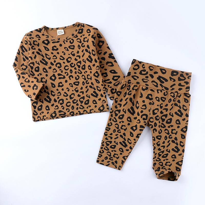 Conjunto de pijamas para bebés de otoño e invierno, ropa de dormir con estampado de leopardo para niños, ropa interior de algodón para el hogar para niñas