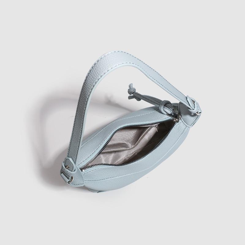 Underarm Hand-carry Bag, A Niche Summer Small Shoulder Bag, Fashionable and Versatile Single-shoulder Bag