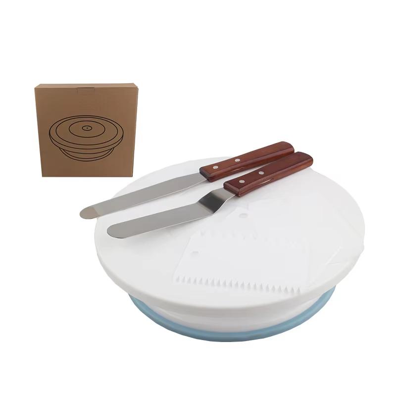 

6 шт. Вращающаяся подставка для торта для украшения Нескользящая вращающаяся подставка для торта с 2 шпателями для глазури 3 разглаживателями для глазури YY051 белый