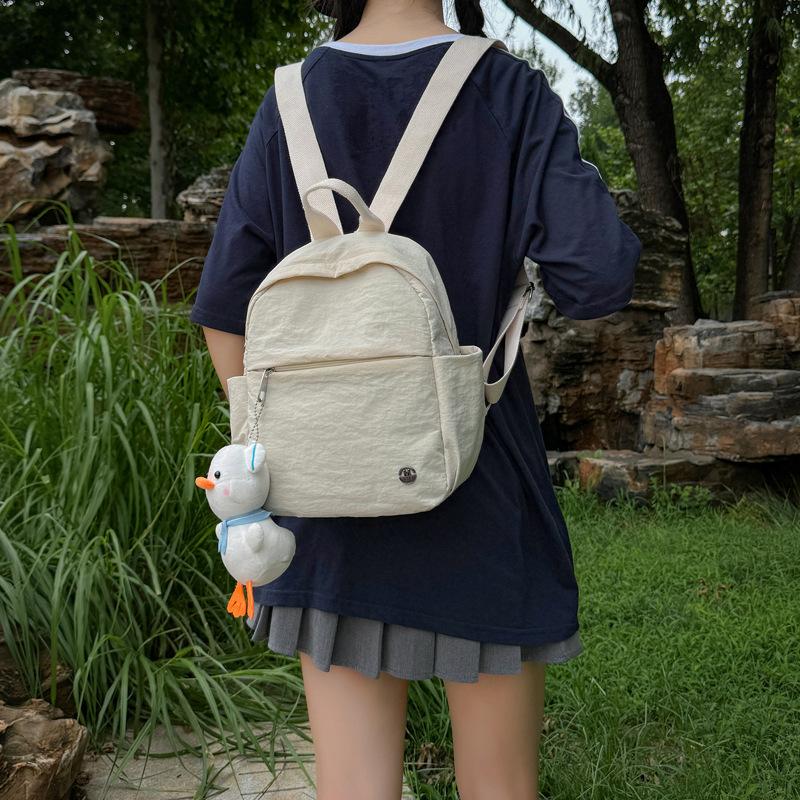 2025 Autumn New Foreign Style Niche Design Casual Personalized Backpack Fashion Trend Texture Women's Backpack