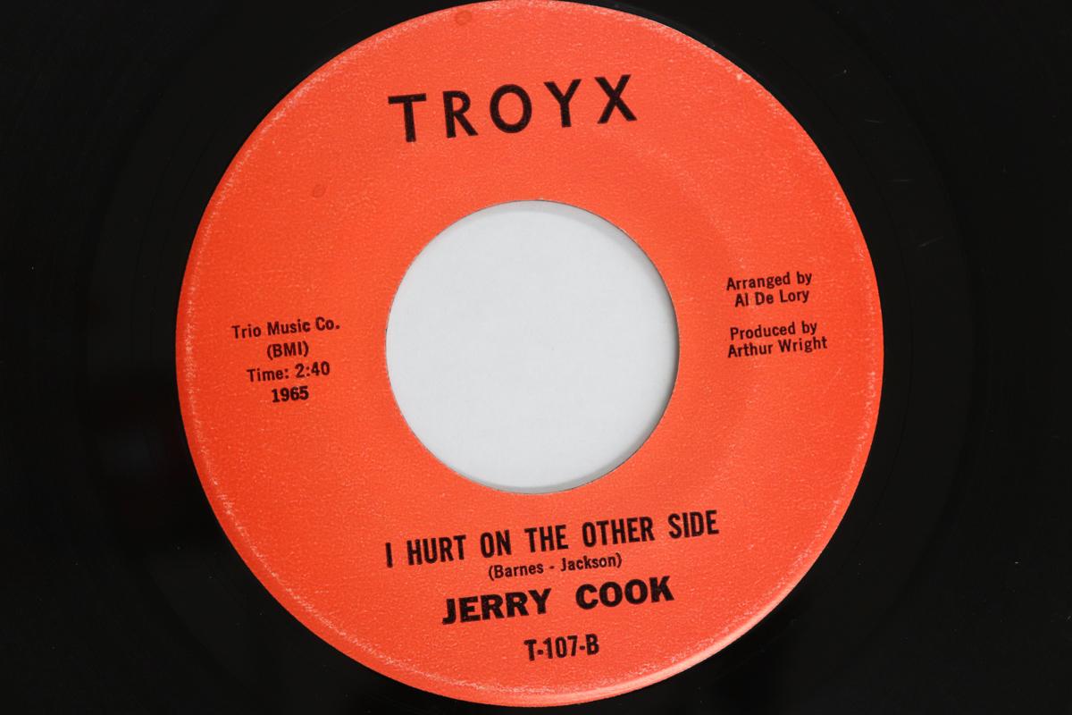 

7-дюймовая пластинка JERRY COOK - Мне больно на другой стороне / Возьми что T107 Troyx США Соул/Фанк Б/У