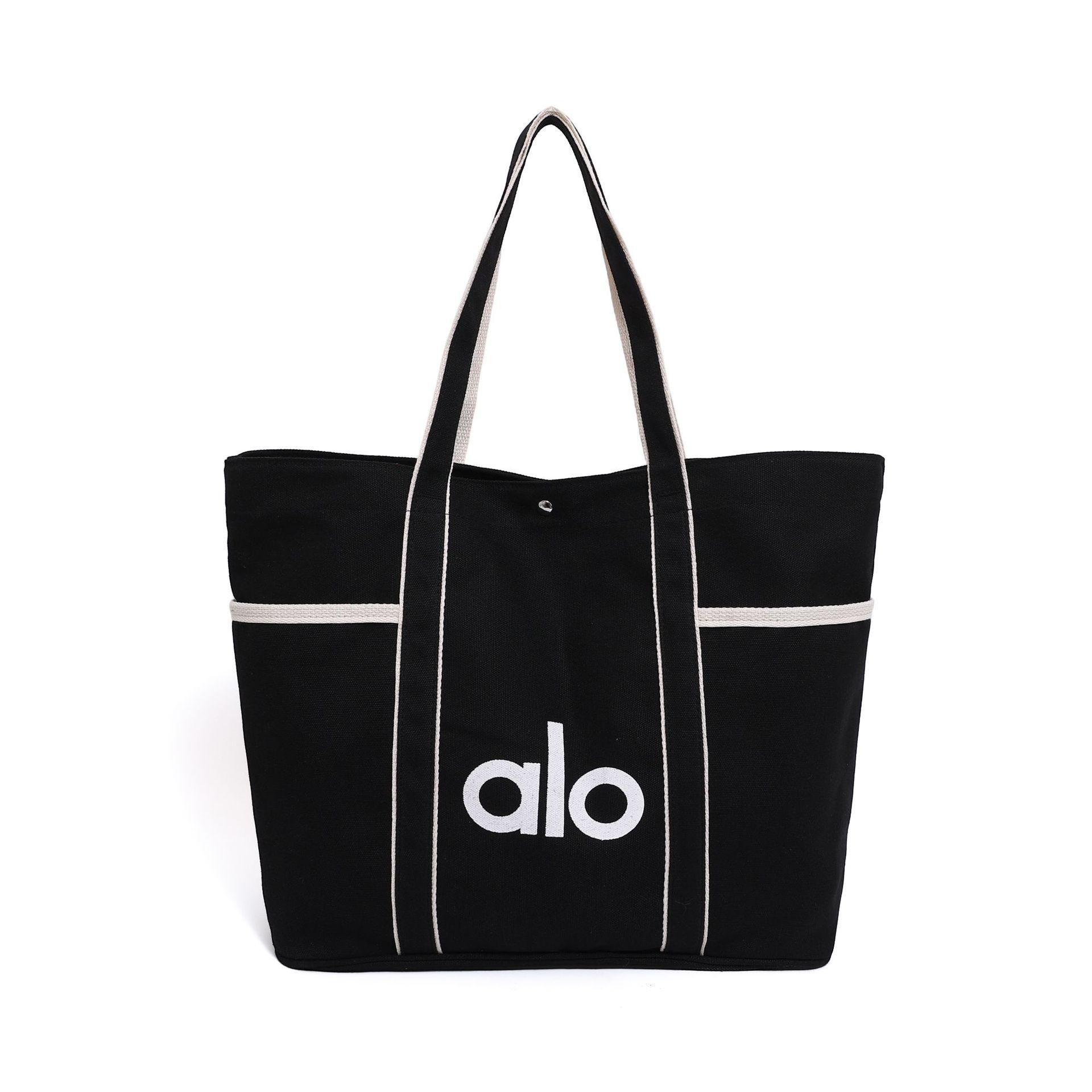 

Versatile Large Capacity Canvas Tote: Fashionable Shoulder or Handheld School Bag for Commuting and Shopping чорний