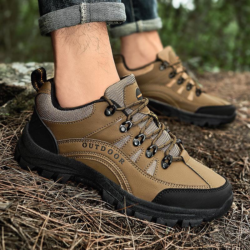 Fashion Large Size Hiking Shoes Men's Autumn And Winter Outdoor Sports Shoes Leather Low Top Hiking Shoes Casual And Comfortable New