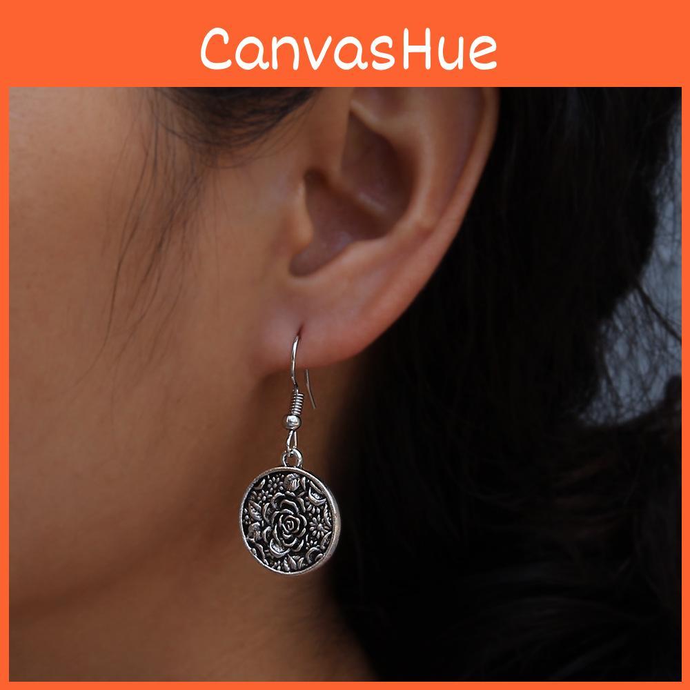 Retro Flower Metal Drop Earrings With Silver Tone For Fashion Accessories And Special Occasions