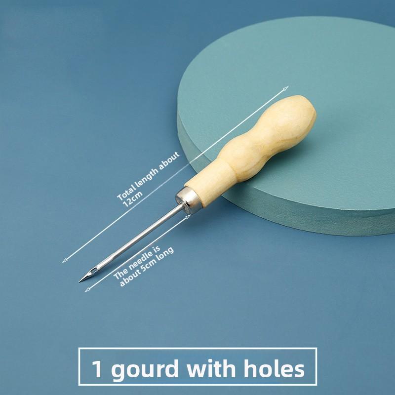 Old-fashioned Solid Wood Hole-making Spools, Hand-made Hole-drilling for Shoes, Perforation for Shoe Laces, Patching Shoes, and Shoe Repair.