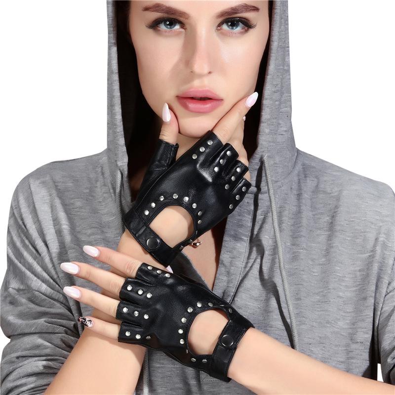 Guantes de Verano Punk de Piel de Oveja sin Dedos con Remaches para Mujer