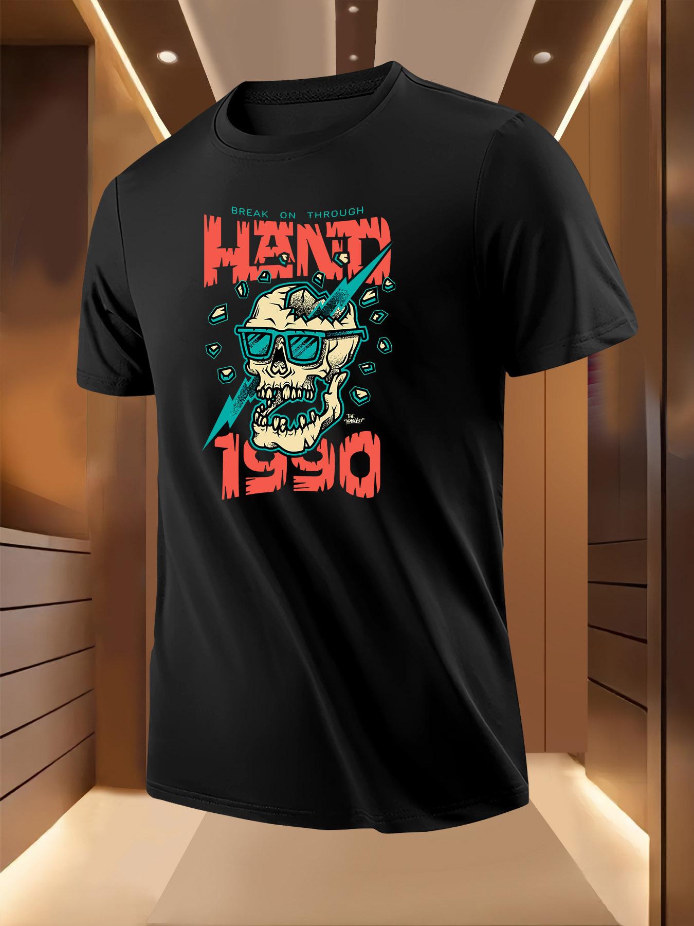 Skull Graphic Tshirt Graphic Tshirt - Bold Lightning Design S