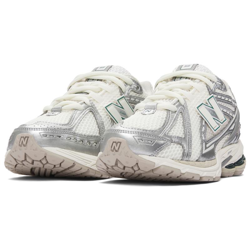 New Balance 1906R Silver Metallic Cream Sneakers M1906REE