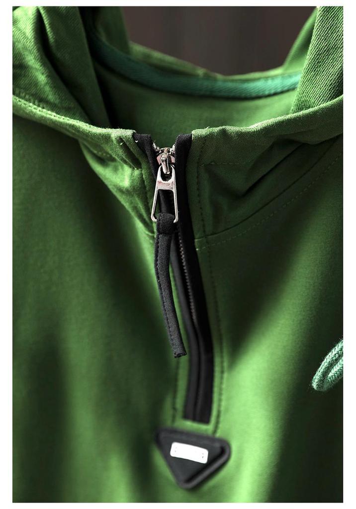 Women's Hooded Half-Zip Hoodie: Large Pockets, Subtle Logo, Stylish Loose-Fit, Casual Long-Sleeve Top