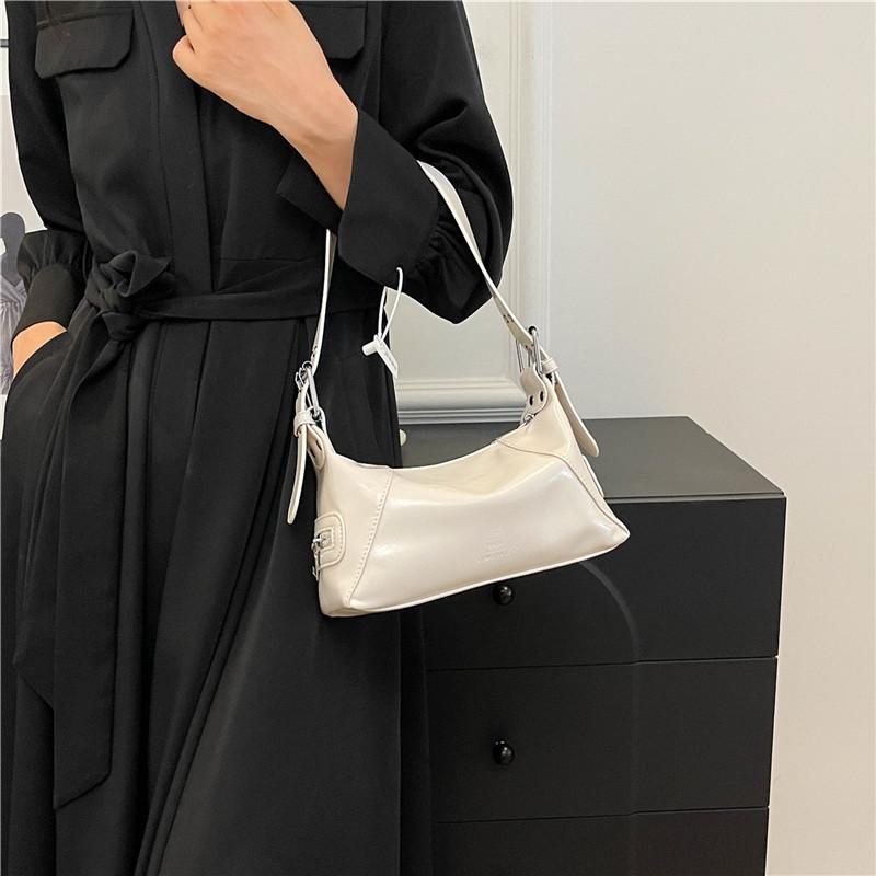 2025 Niche Design New Trendy Women's Bags Retro Shoulder Bags Versatile Sweet Cool Style Portable Messenger Bags