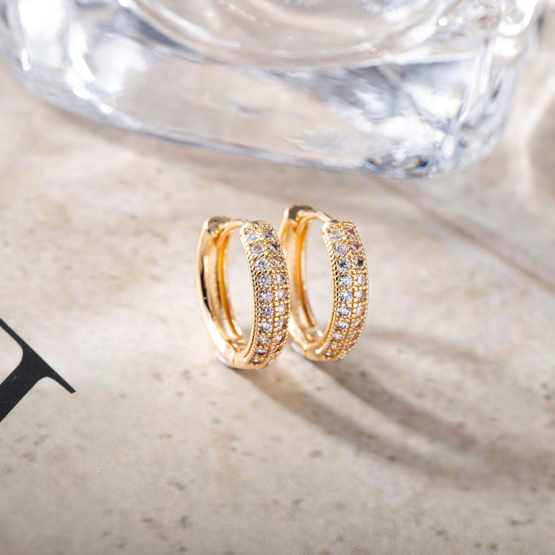 European-American Double Row Zircon Rhinestone Ear Cuffs: Elegant, Colorfast Round Stud Earrings