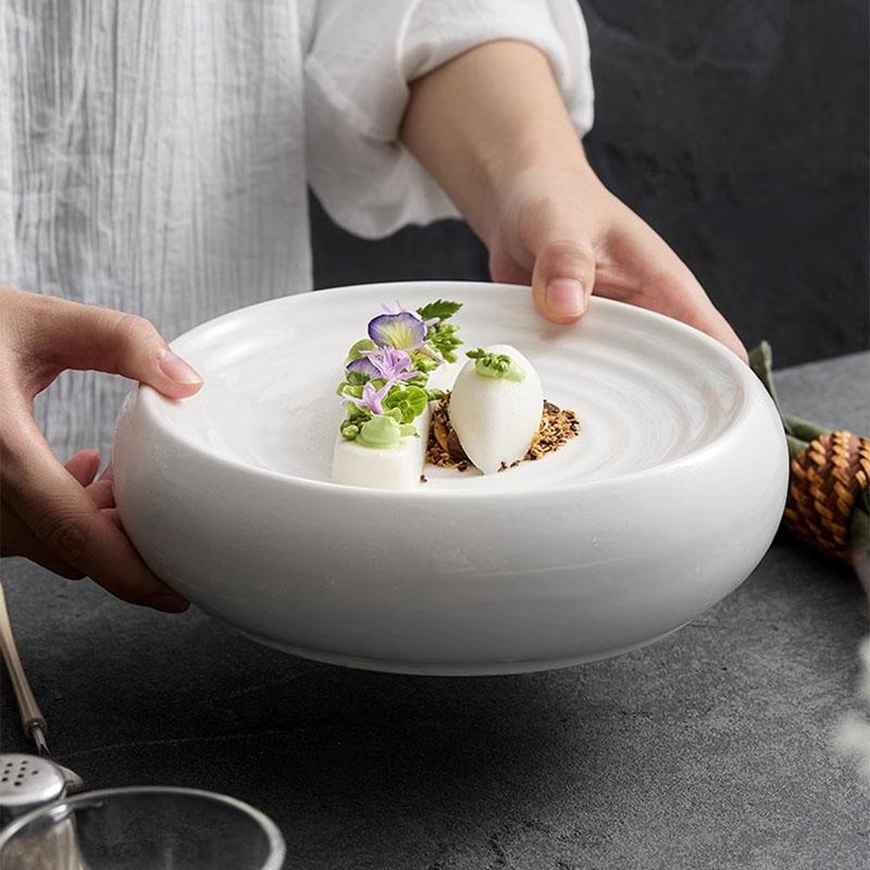 Kreativní závitový keramický izolační talíř Čistě bílý dezertní talíř Talíř na svačinu Talíře na sushi Talíře pro restaurace Speciální nádobí