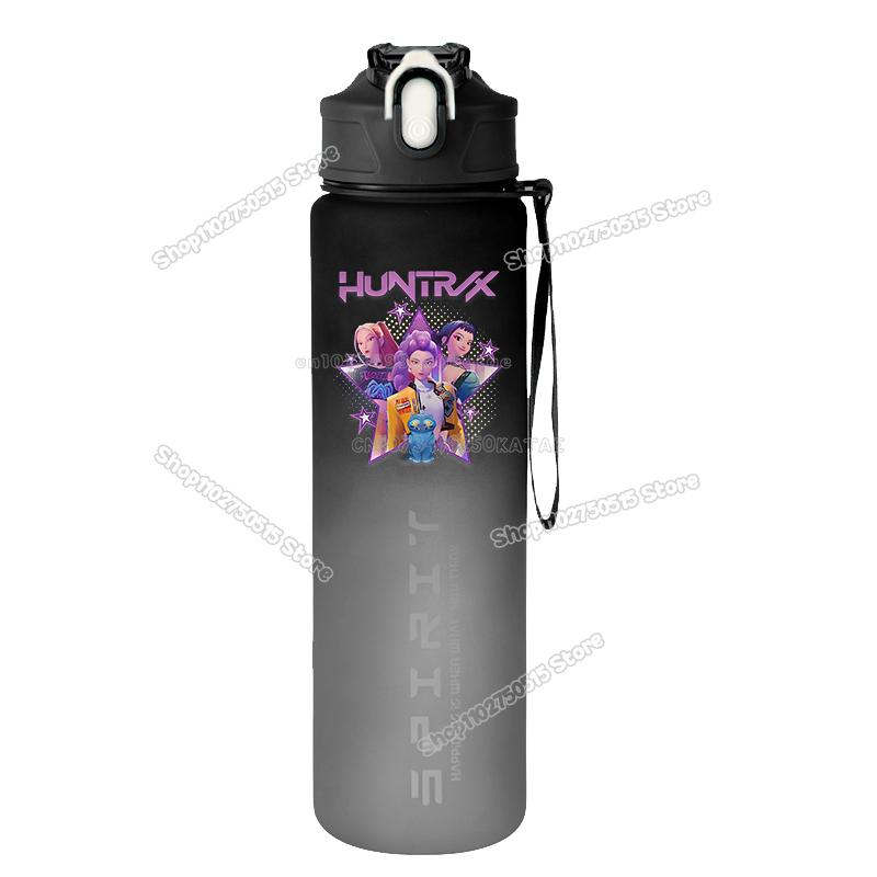 800ML Kpop Lovci Démonů Dětská Láhev na Vodu Mira Zoey Rumi Dívka Sportovní Plastový Hrneček se Slámkou Cestovní Fitness Nepropustná Láhev na Pití