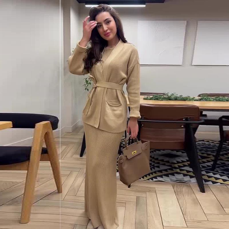 2024 Autumn Women's Lace-Up Knitwear & Slim-Fit Skirt Set
