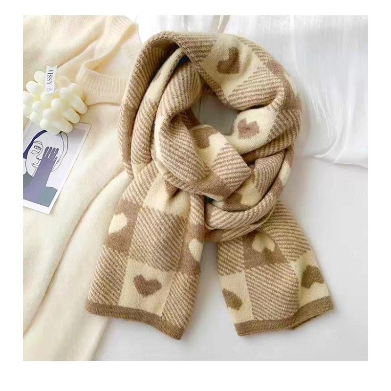 Heart-shaped scarf women's autumn and winter solid color knitted warm wool scarf student sweet and cute couple love plaid