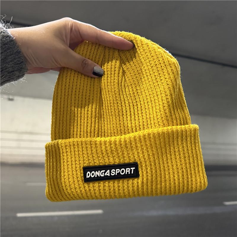 

Шапка Мужская Зимняя Мода Алфавит Шерстяная Шапка Защита Ушей Однотонная Теплая и Холодная Вязаная Холодная Шапка Женская average size