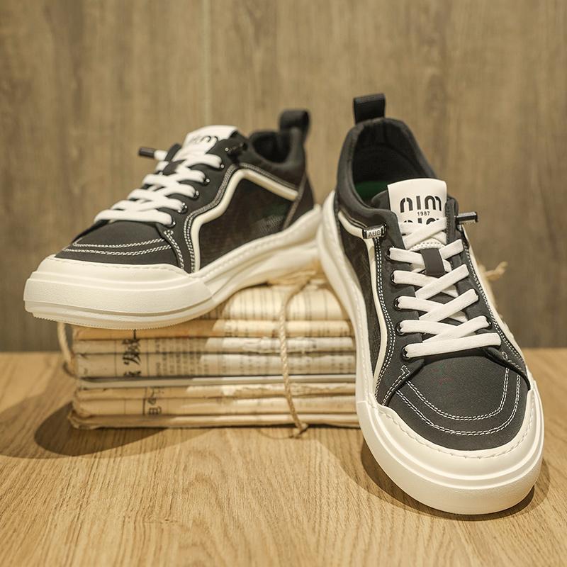 Fashion Leisure Walk Men Casual Shoes Fashion Outdoor Sneakers Simple Comfy Male Tenis Masculino Skateboard Footwear Breathable Trainers