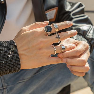 2023 Party Nightclub Prsten Příslušenství Evropská a americká nová lebka z nerezové oceli Pánské 5dílné Oil Drop Ring Módní osobnost Pánské šperky