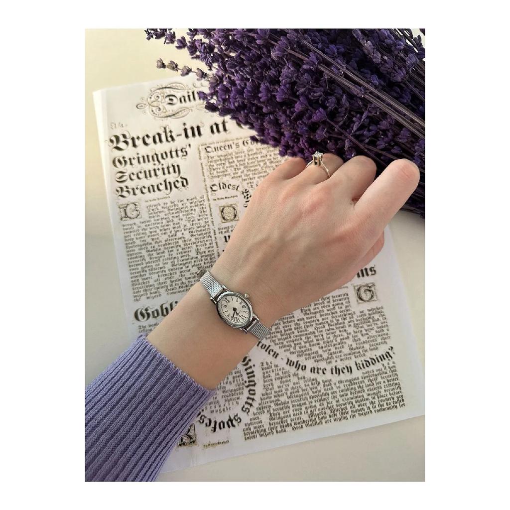 Vintage Minimal Metal Band Oval Silver Women's Wristwatch