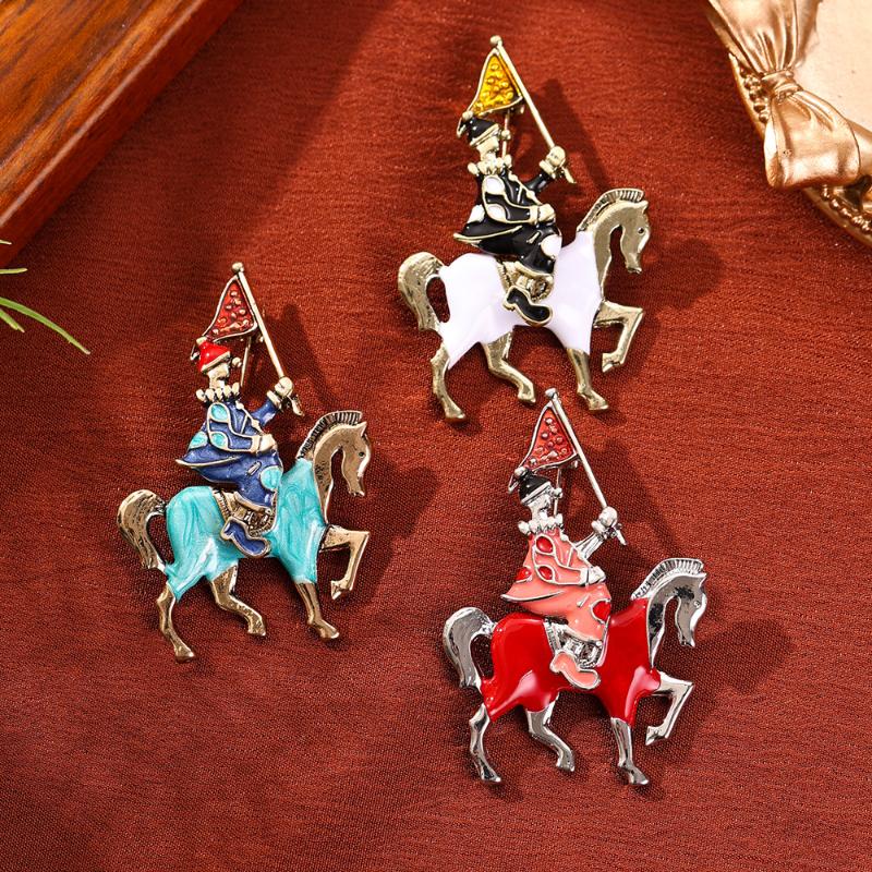 Broches de Cavalo da Moda Para Mulheres Unisex Pins de Animais Decoração de Roupas Acessórios de Joias de Festa Casual Presentes de Amigos de Ano