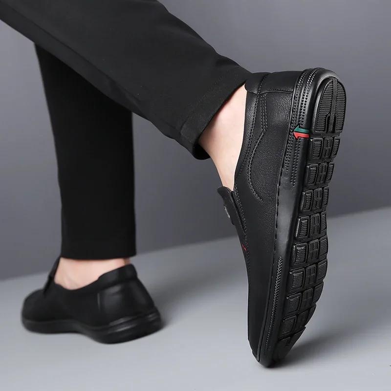 Fashion Mens Casual Leather Shoes Soft and Comfortable Quality Round Toe Slip-on  Business Party Social Shoe for Men Dress Shoe Fashion