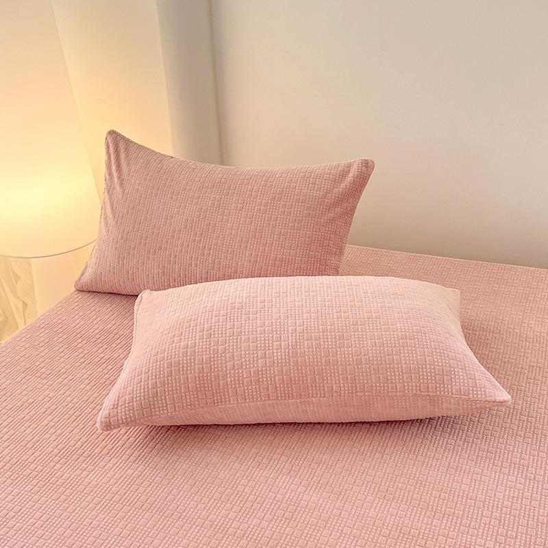 Milk Fleece Carved Fleece Single Mattress Fleece Non-Slip Simmons Bedspread Three-Piece Mattress Protective Cover Bedding