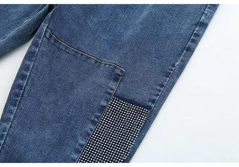 Spring 2022 Plus Size High Waist Rhinestone Embellished Denim Cropped Pants for Women