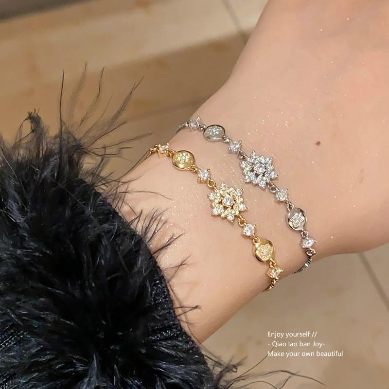 Adjustable Floral Zircon Crystal Bracelet Women Gold Tone Delicate Handcrafted Jewelry Accessory