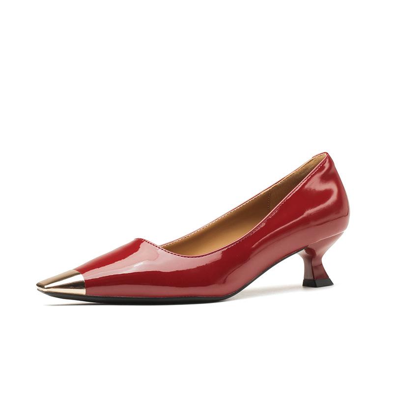 Red high heels women's fashion patent leather iron head French single shoes new daily wear not tired kitten and wedding shoes