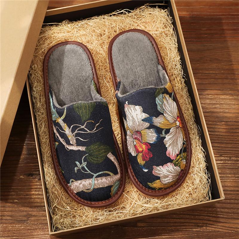 Winter garden cotton slippers fashion printing men's and women's warm fabrics non-slip rubber soft soles home cotton shoes