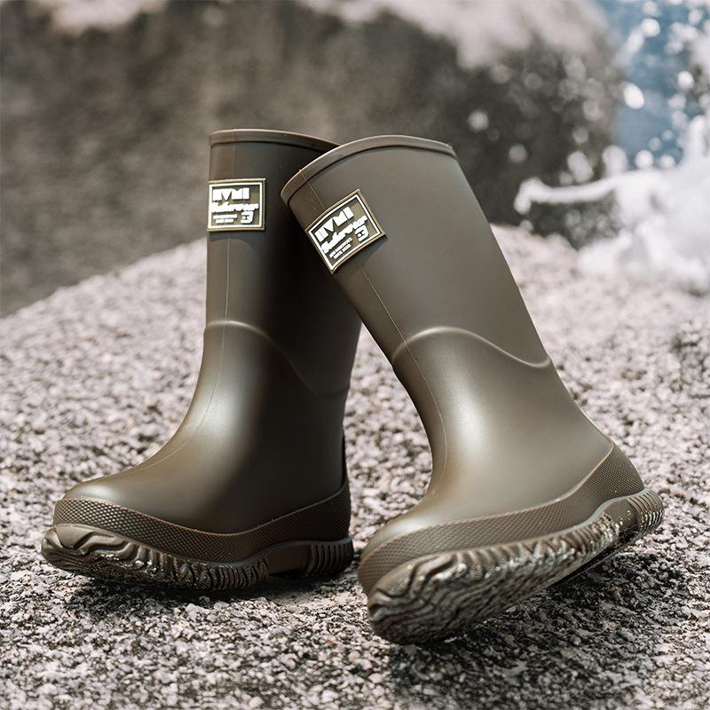 New medium tube rain shoes women's fashion adult outdoor non-slip waterproof shoes rainforest hiking rain boots