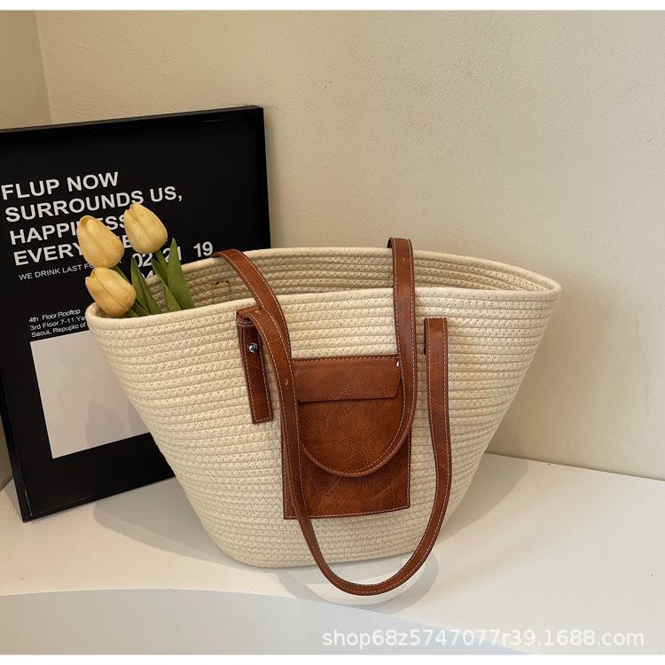 2025 New Rattan Bag Women's Holiday Beach Bag Simple Casual Versatile Bag Large-capacity Travel Vegetable Basket