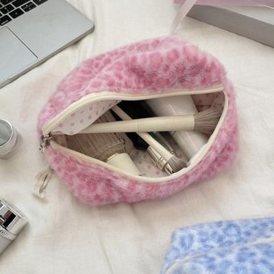 Leopard Print Cute Makeup Pouch Large Capacity Women's Cosmetic Bag Organizer Case Portable Travel Toiletry Bag for Women