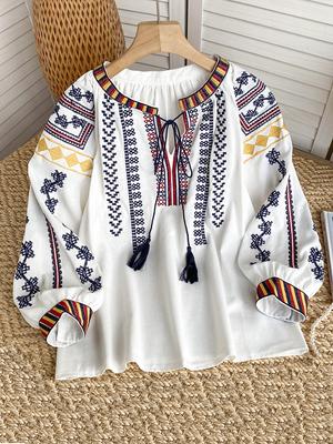 Women Elegant National Style Embroidered Blouse Retro Tassel V-Neck Lantern Sleeve Tops Loose New Design All-Match Vintage Pullovers