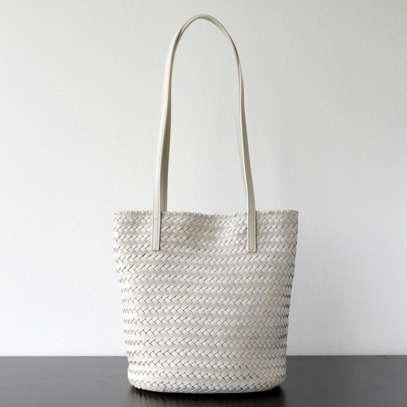 Handwoven Full-Grain Vegetable-Tanned Leather Bucket Bag Minimalist Chic Crossbody Tote Daily Wear