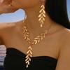 Collana Pendente Linea Geometrica Minimalista con Design Svuotato