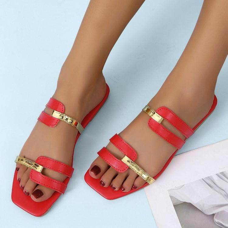 

Classic Fashion Slippers Women Basic Beach Flat Low Heels Women Shoes Color Mixed Leather Platform Summer Shoes Plus Size 36 червоний