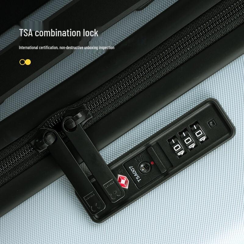 LEVEL8 Hardshell PC Luggage