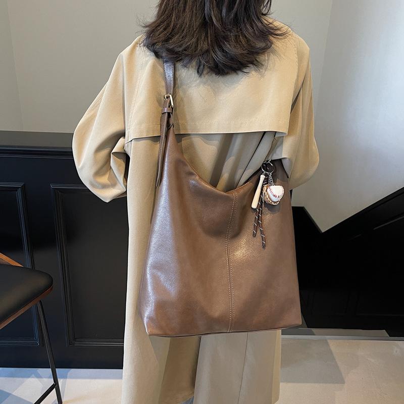 Uformell pendling retro stor kapasitet veske dame 2025 ny skulderveske studentklasse tote bag