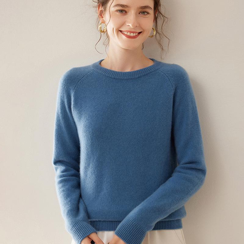 Women's Thick Cashmere Round Neck Raglan Sweater - Slim Fit, Soft Knit for Autumn/Winter