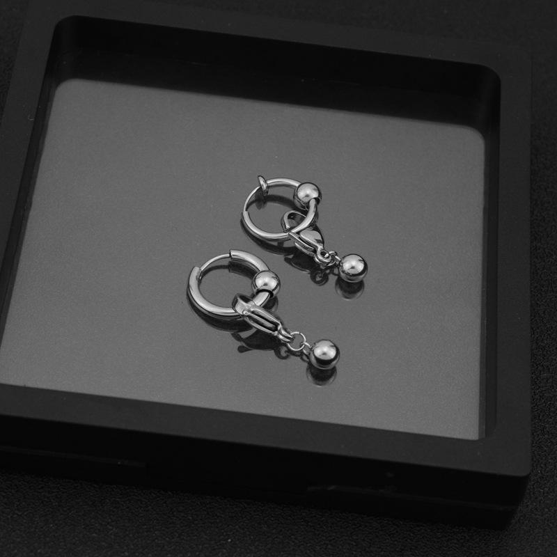 Personalized simple titanium steel earrings, neutral wind men's and women's trend ear jewelry, stainless steel spring ear clips