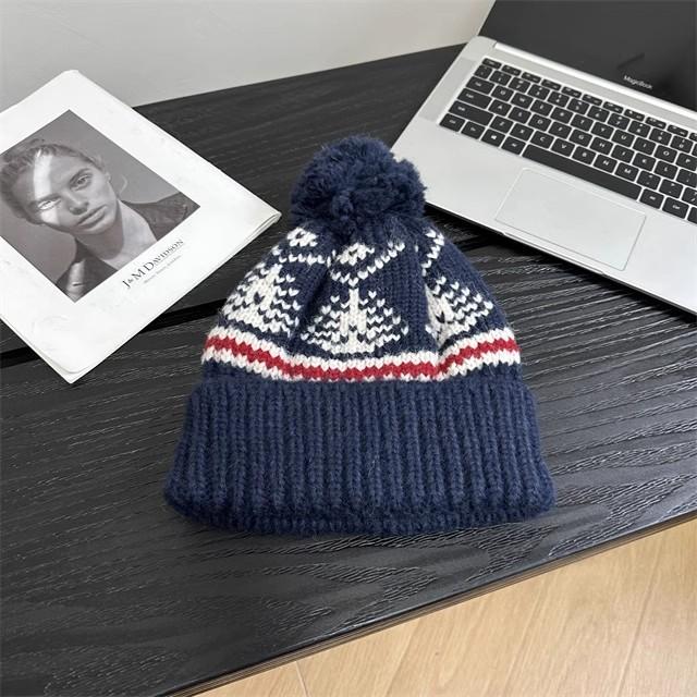 Vintage wool hat women's winter thickened warm knitted hat Christmas ear protector cold hat