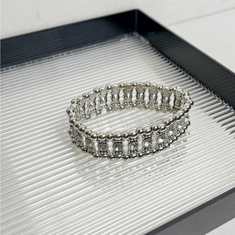 

Круглый эластичный браслет в два ряда, инкрустированный бриллиантами, персонализированный универсальный браслет, простой темперамент, изысканное женское ювелирное изделие