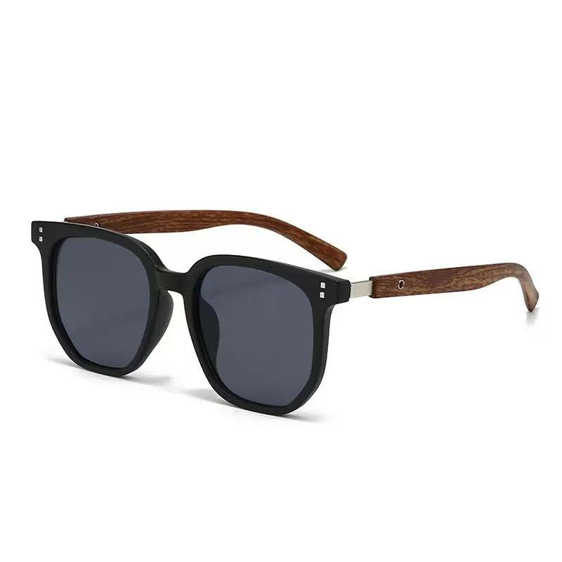 Trendy Square Frame Wood Grain Sunglasses with Brown Lenses - Versatile Style