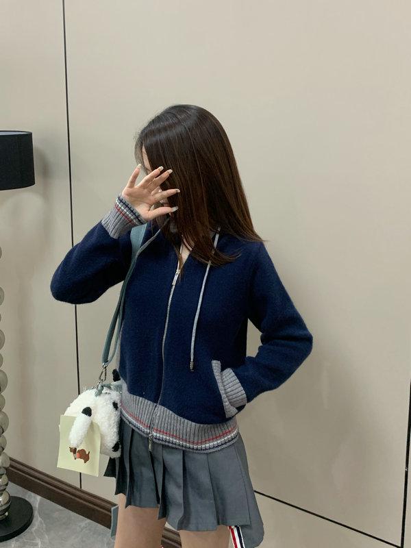 

THOM BRASSY Конфиденциальная накладная 9550 Куртка с капюшоном, цветной блок, на молнии In Stock темно-синий