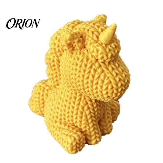 Mini Aesthetic Room Accessories 3D Printed Unicorn Figurine with Knitted Texture, Cute Compact Texture Decorations Animal Statue, Creative Desktop