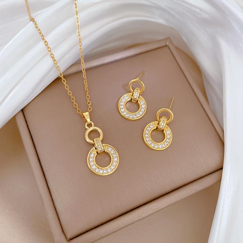 Necklace Earrings Set, Light Luxury Full Diamond Interlocking, Personalized Temperament, Banquet Earrings, Necklace Group